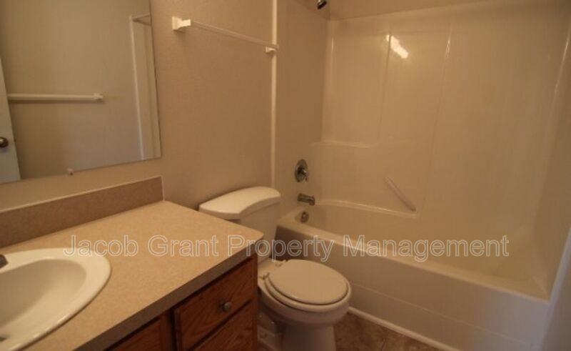 200 Kimberly Dr - Photo 6 of 16