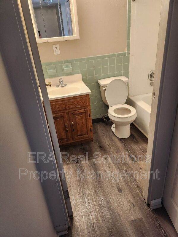 2001 Heritage Dr #2 - Photo 4 of 6