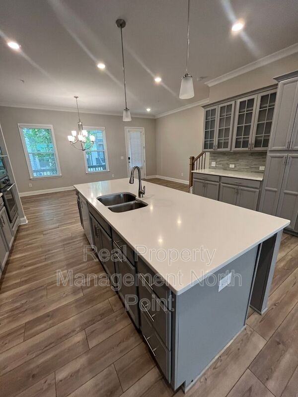 942 Catamaran Ct - Photo 6 of 39