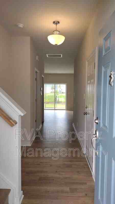 11248 Benton Pointe Way - Photo 2 of 21