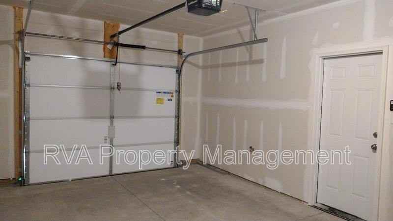 11248 Benton Pointe Way - Photo 6 of 21