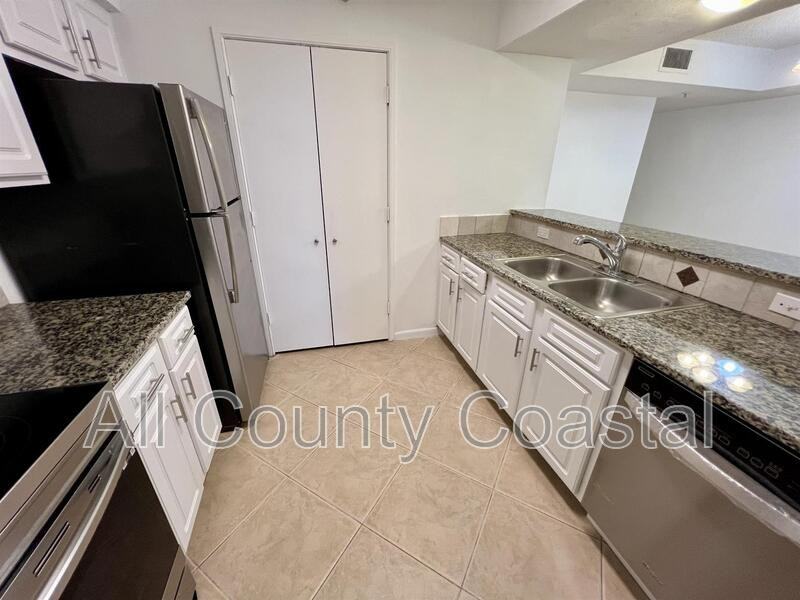 900 Scotia Dr #102 - Photo 3 of 14