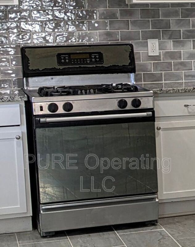 3920 N 39th St - Photo 3 of 19