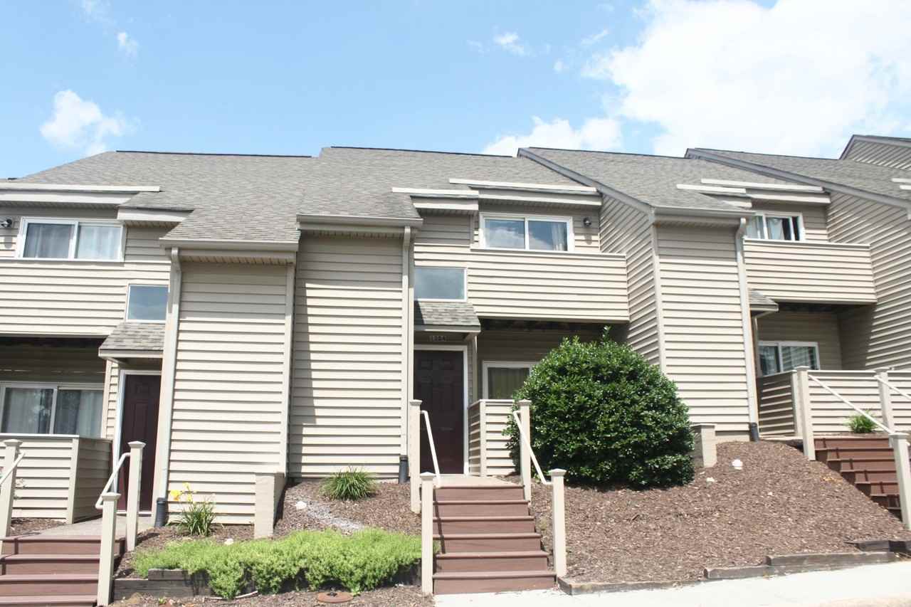 Camden Townhomes  1304 - Photo 2 of 43