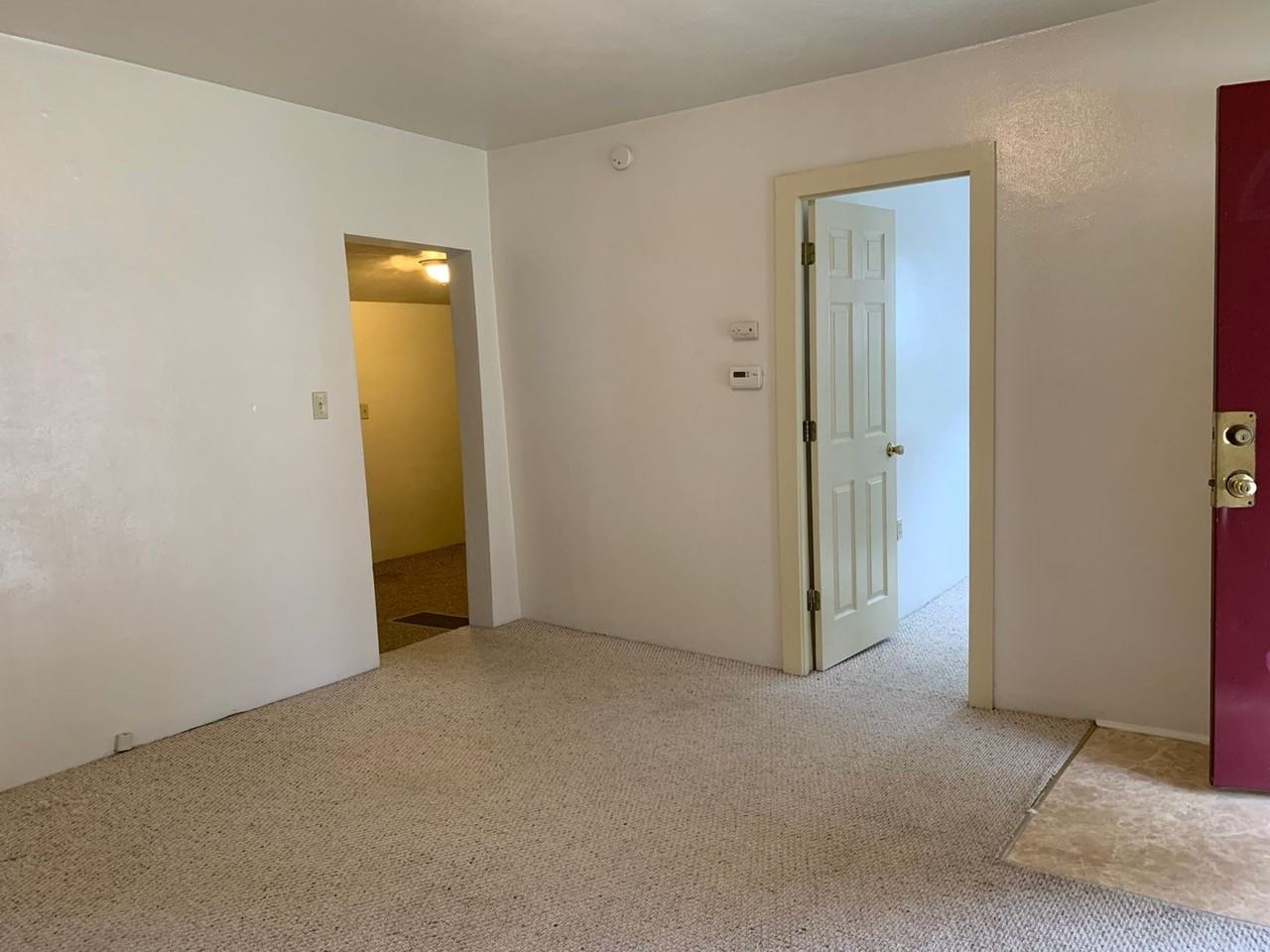 420 Cherry St - Photo 3 of 9