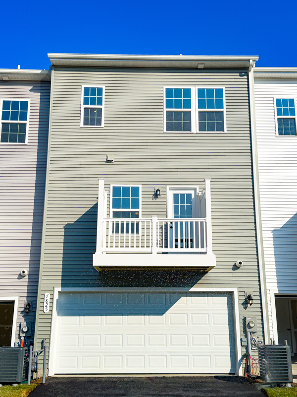 7825 Mondavi Dr - Photo 2 of 17