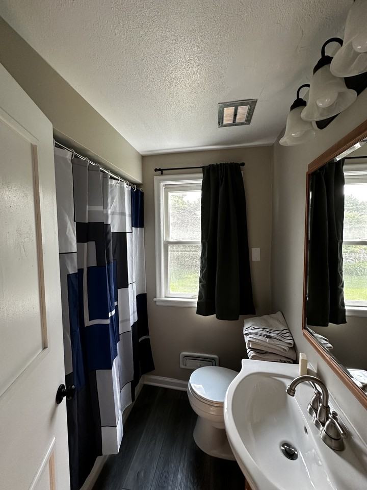 903 Manomin Ave #1GL - Photo 4 of 17