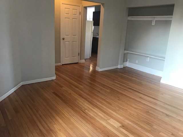 5519 S Everett Ave #5519-2S - Photo 7 of 22