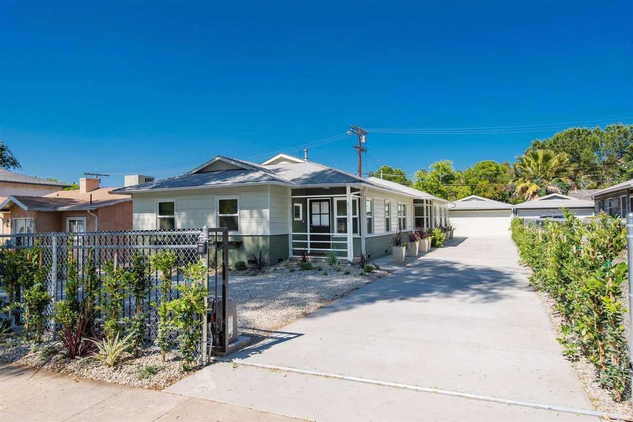 4752 Topanga Canyon Blvd - Photo 2 of 13