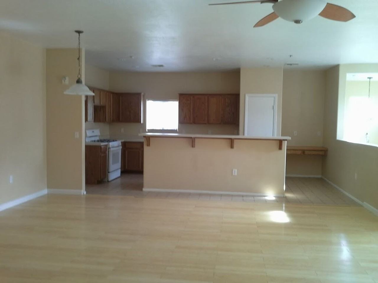 5960 Palmilla St - Photo 2 of 6