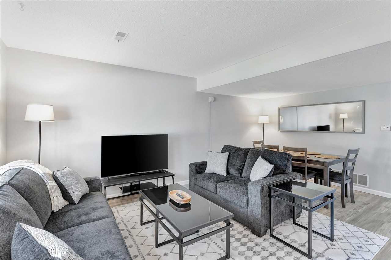 2406 Leeper Dr - Photo 6 of 29