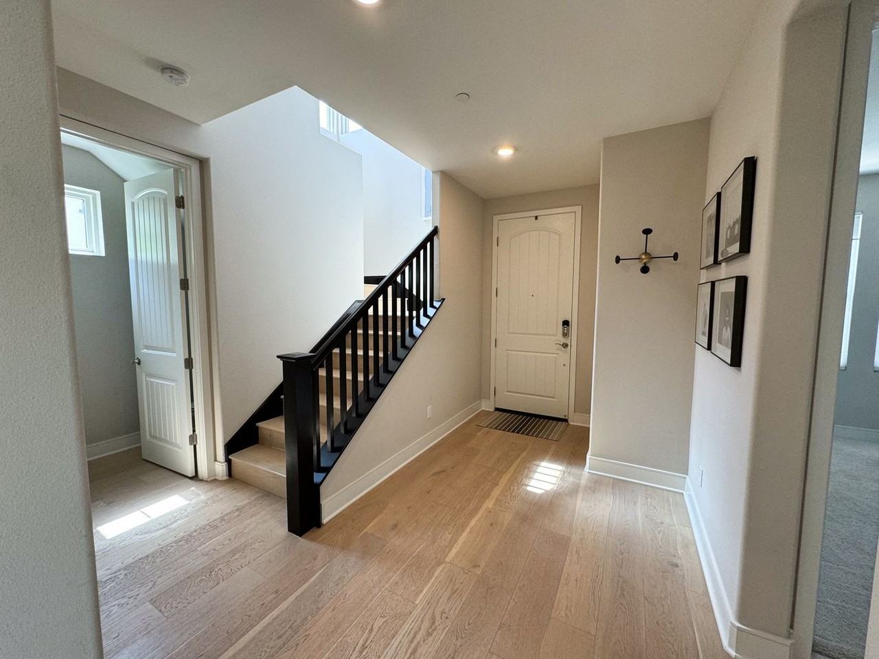 6620 Solterra Vista Pkwy - Photo 5 of 32