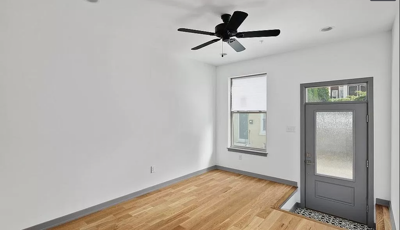 2646 Janney St - Photo 4 of 19