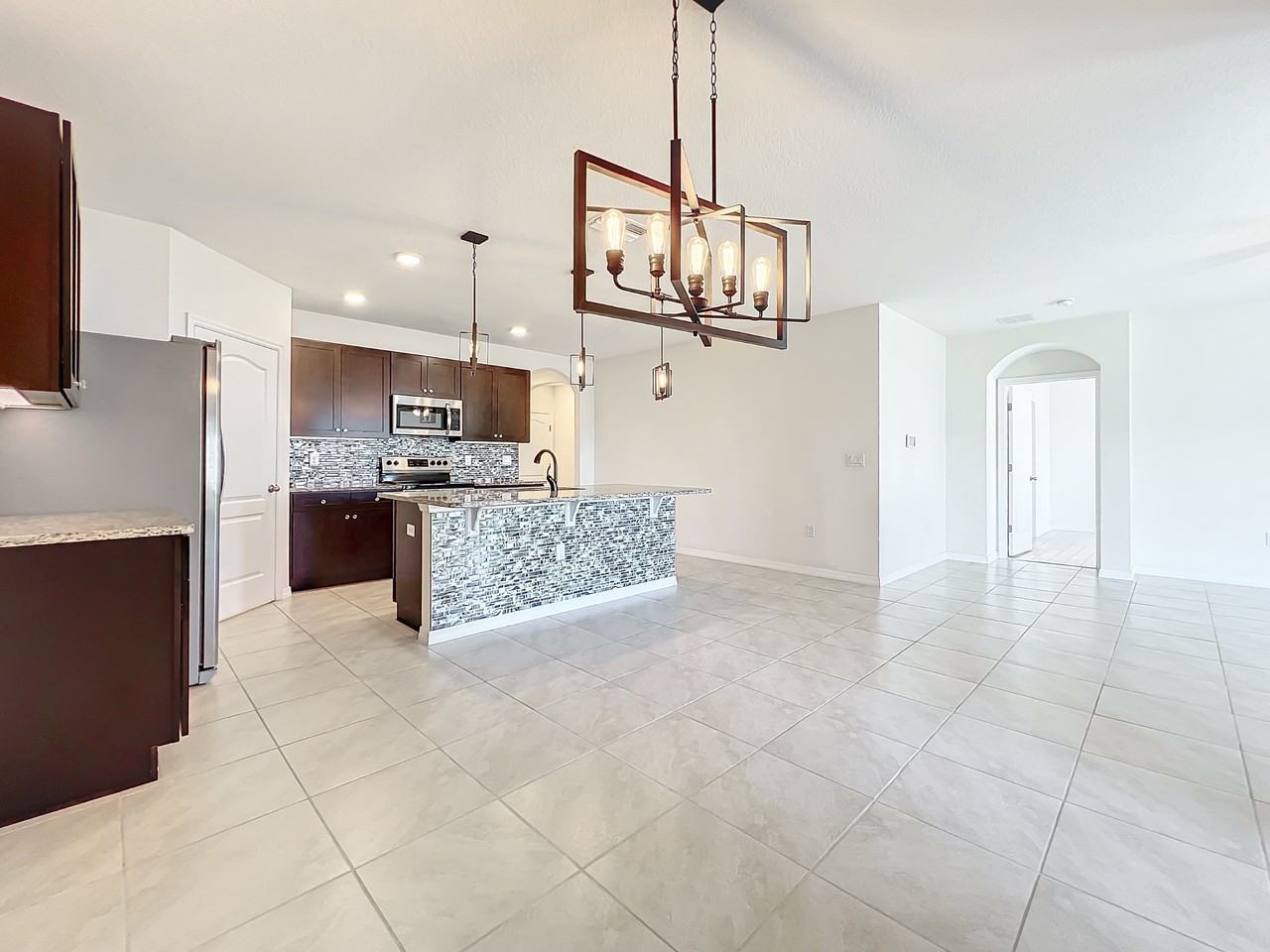 106 St Thomas Dr #NA - Photo 3 of 36