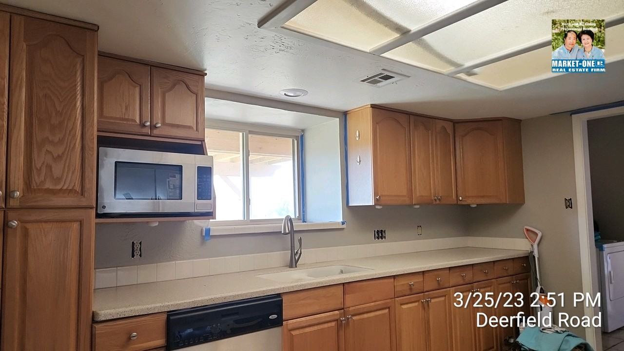69 Deerfield Rd #NA - Photo 5 of 34