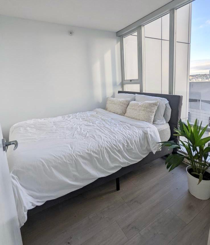 131 Regiment Square #903 - Photo 7 of 13