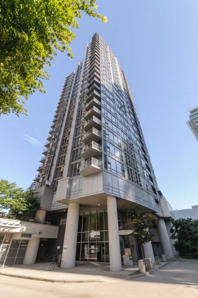 131 Regiment Square #903 - Photo 2 of 13