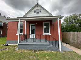 featured image of 1921 Falls St