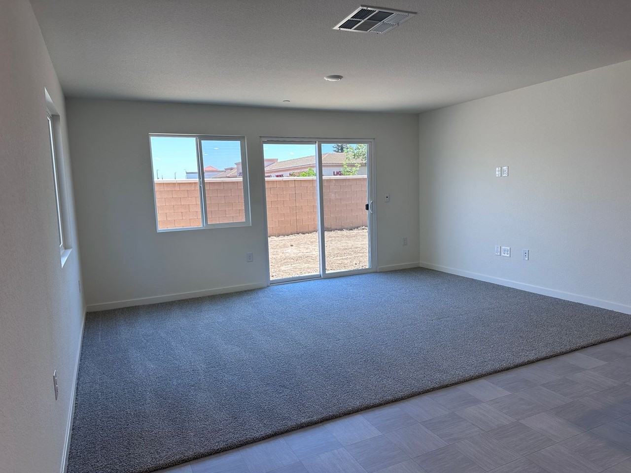 7781 Forestdale Way - Photo 3 of 11