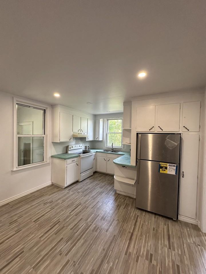 153 Ward St #1 - Photo 7 of 15