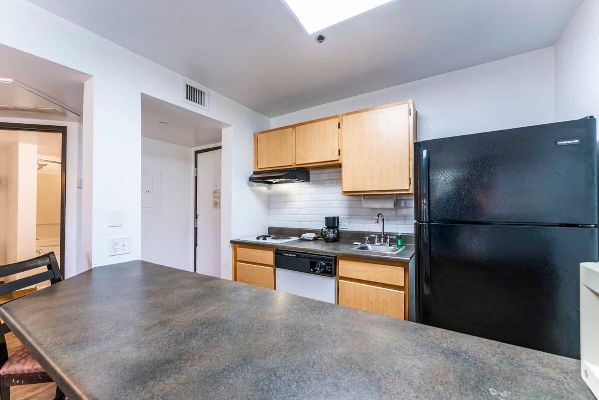 5858 West Chandler Boulevard - Photo 6 of 18