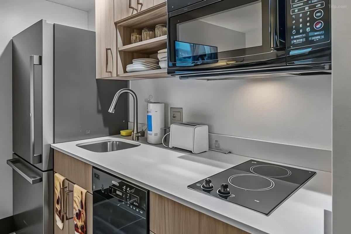 2301 East Southern Avenue - Photo 7 of 18