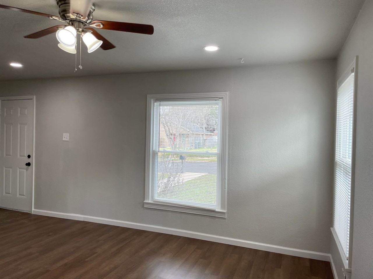 1640 N 17th St - Photo 3 of 21