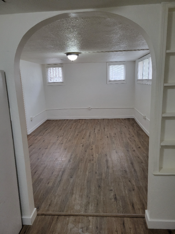 160 Sw Basement #160S900W - Photo 3 of 15