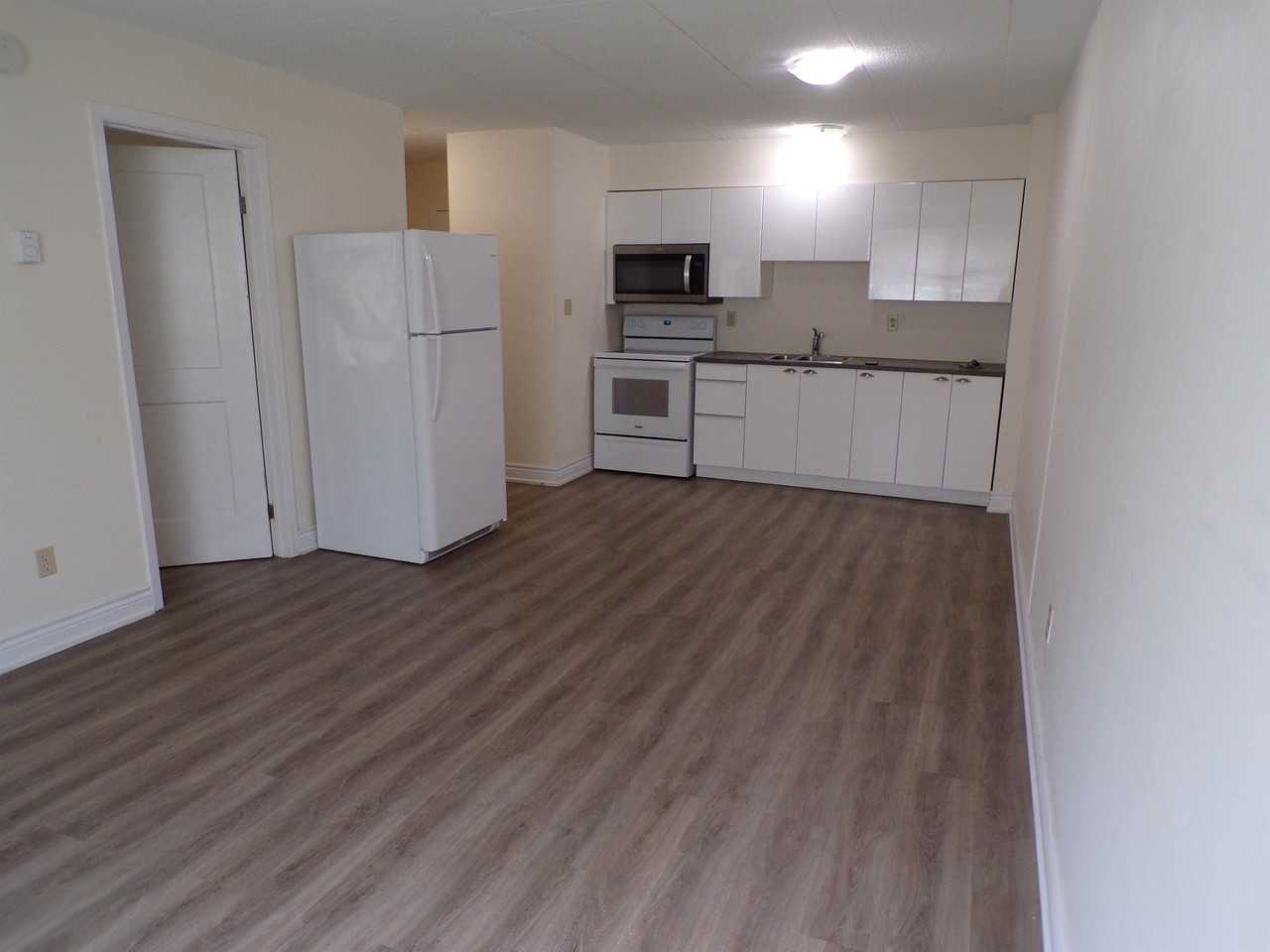 1370 Tecumseh Road West, Windsor, ON N9B 1T4, CA 8 unit Rentals Zumper