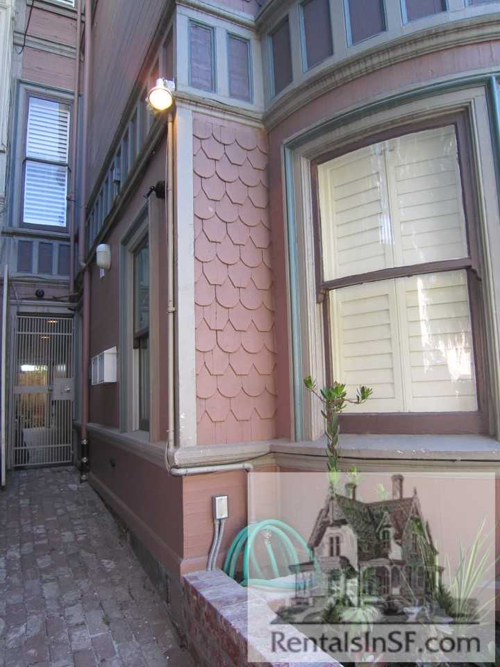 714 Broderick Street #A - Photo 2 of 22