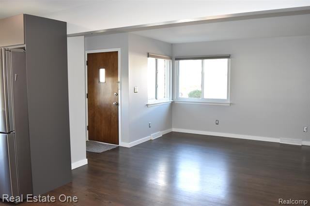 607 Cherry Ave - Photo 2 of 20