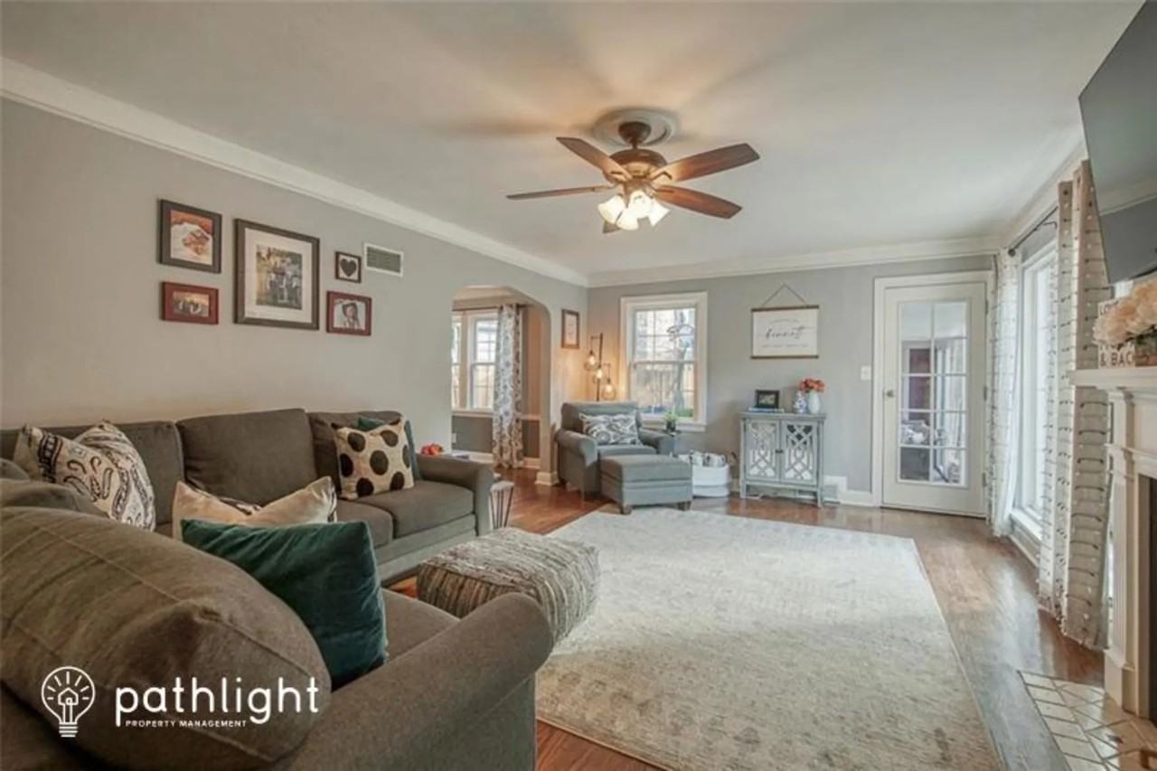 6740 Rockhill Rd - Photo 3 of 17