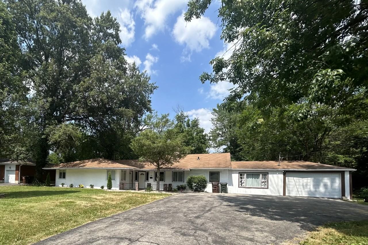 509 Washburn Ave - Photo 2 of 19