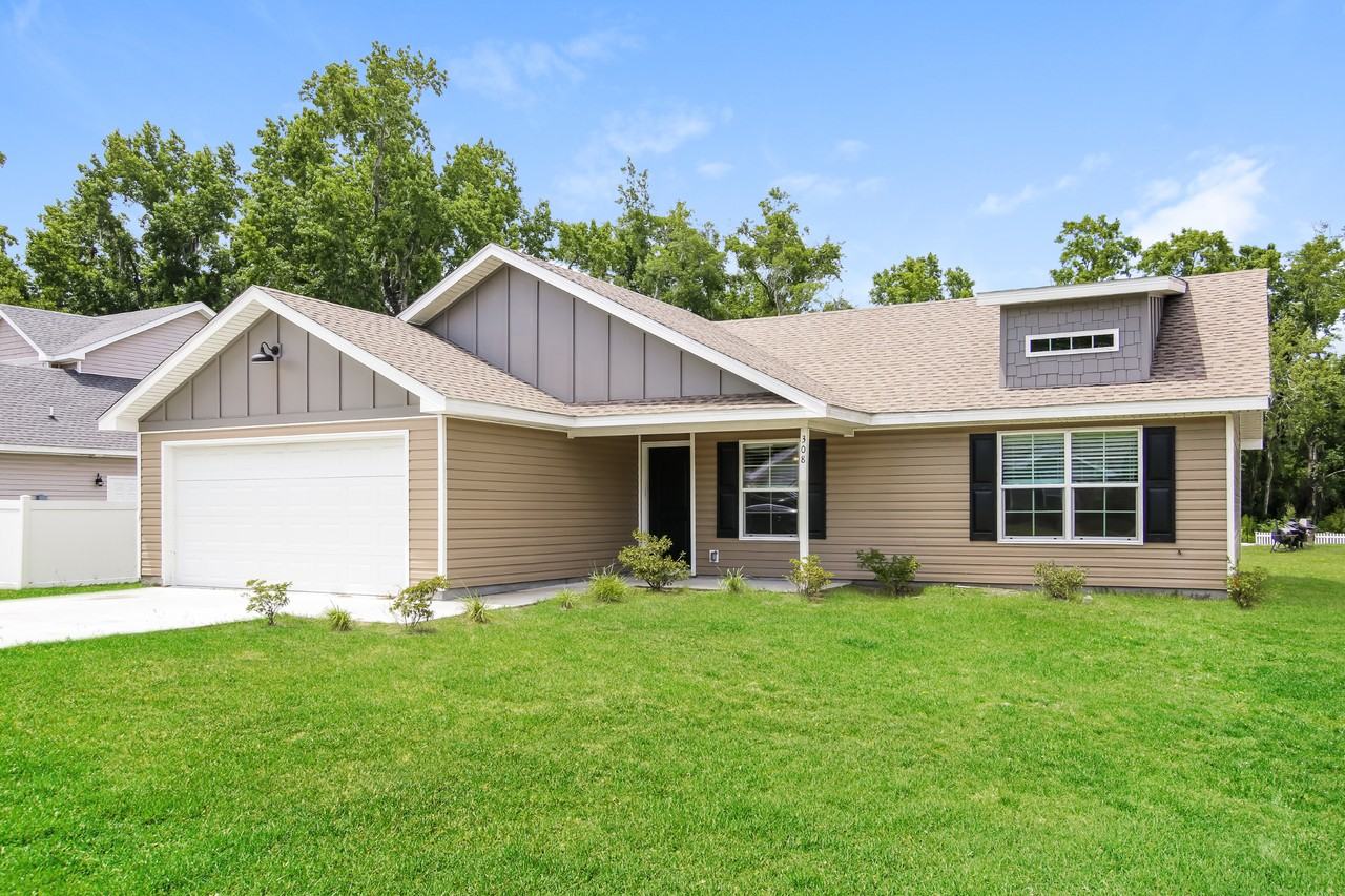 308 Pecan Point Dr - Photo 2 of 17