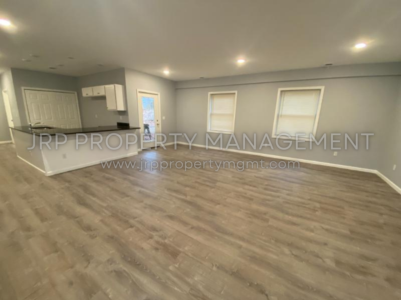 6400 Gillis Dr #F - Photo 3 of 10