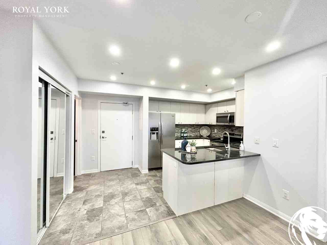 106-70 Baycliffe Crescent, Brampton, Ontario L7A 0Z5 - Photo 3 of 17