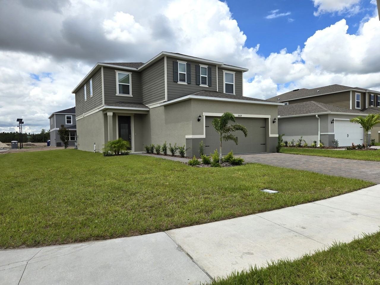 3064 Sanctuary Dr - Photo 2 of 29