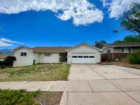 824 Panorama Dr - Photo 1 of 1