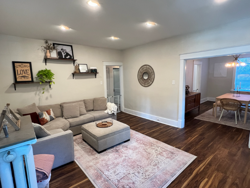 788 Yale Ave - Photo 2 of 19