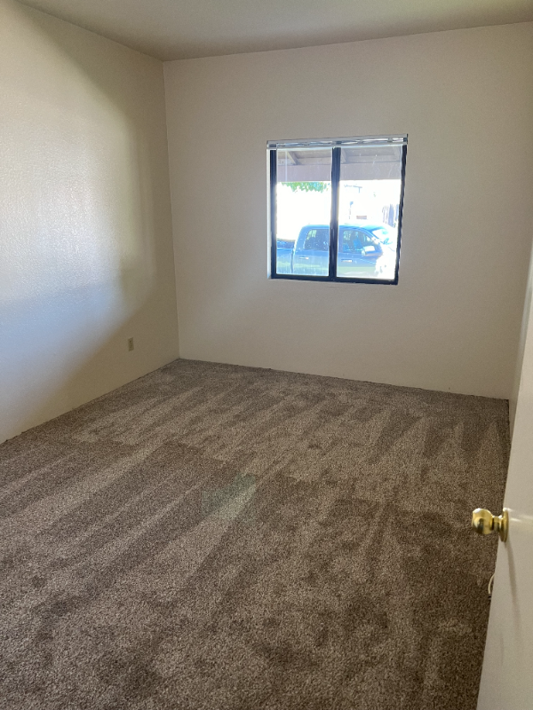 177 S Alfred St - Photo 2 of 8