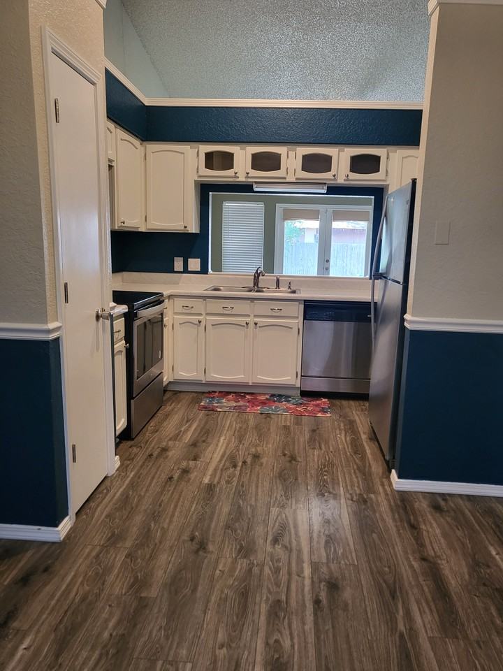 5928 Chisholm Trl #NA - Photo 3 of 24