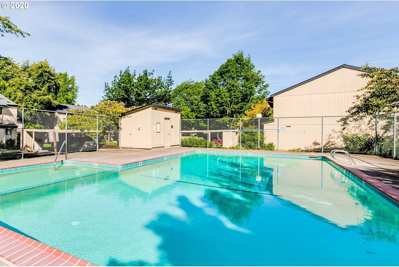 1555 Fetters Loop #1555 - Photo 3 of 18