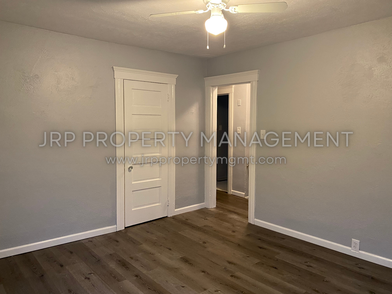 1106 W Michigan Ave Uppr - Photo 3 of 9