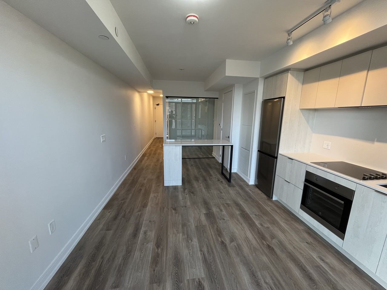 1 Jarvis Street #1002 - Photo 4 of 17