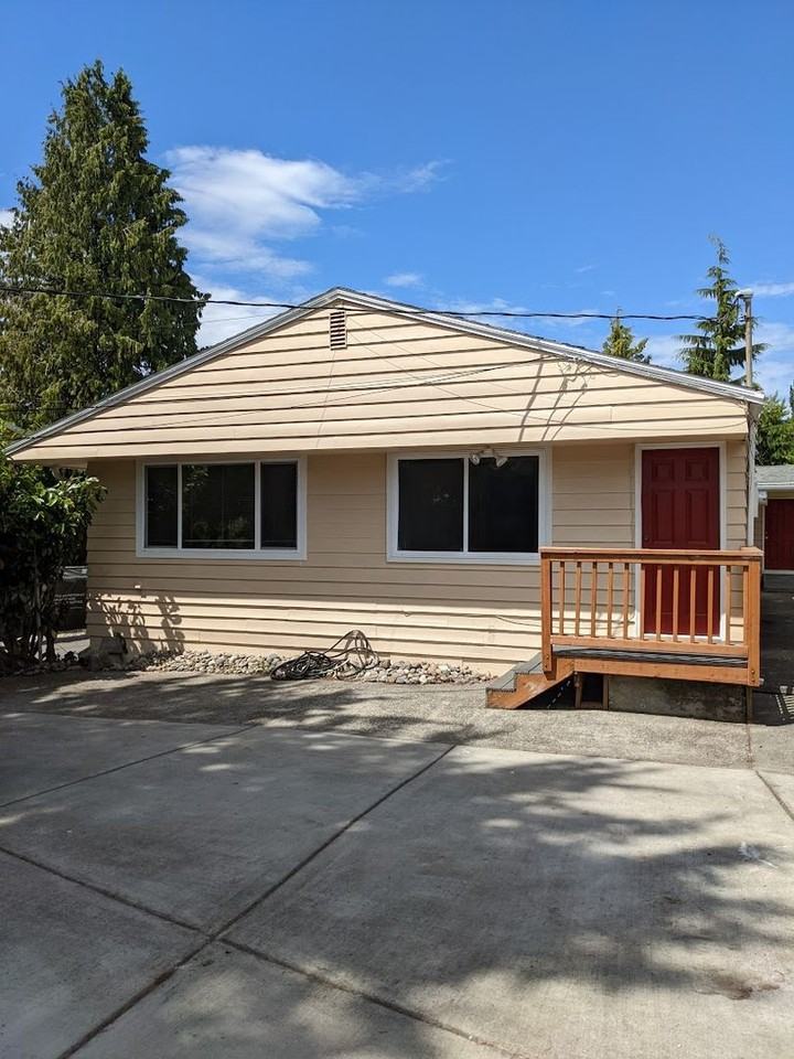 2151 N 92nd St #B - Photo 2 of 17