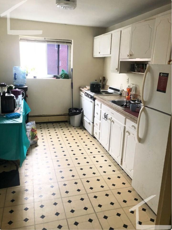 66 Bryon Rd - Photo 3 of 10