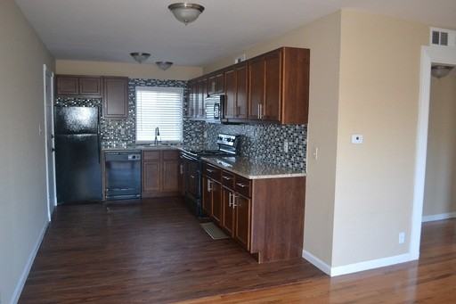 12571 Old Tesson Rd #D - Photo 3 of 12