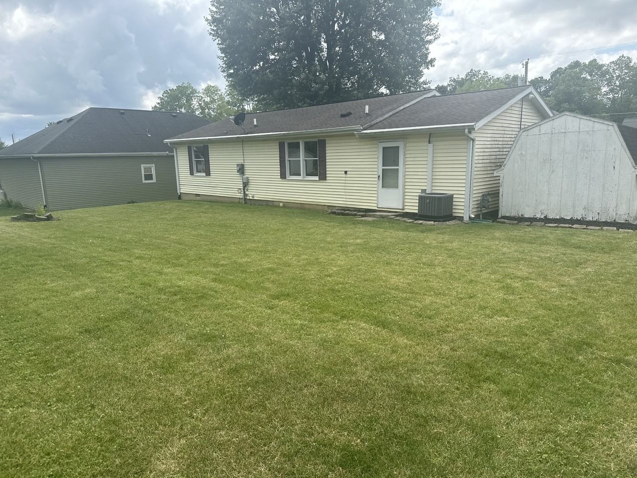 608 Wheeler Ln #NA - Photo 3 of 16