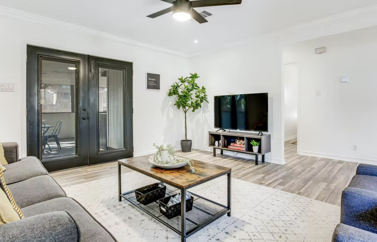 2902 Donnell Dr #NA - Photo 3 of 25