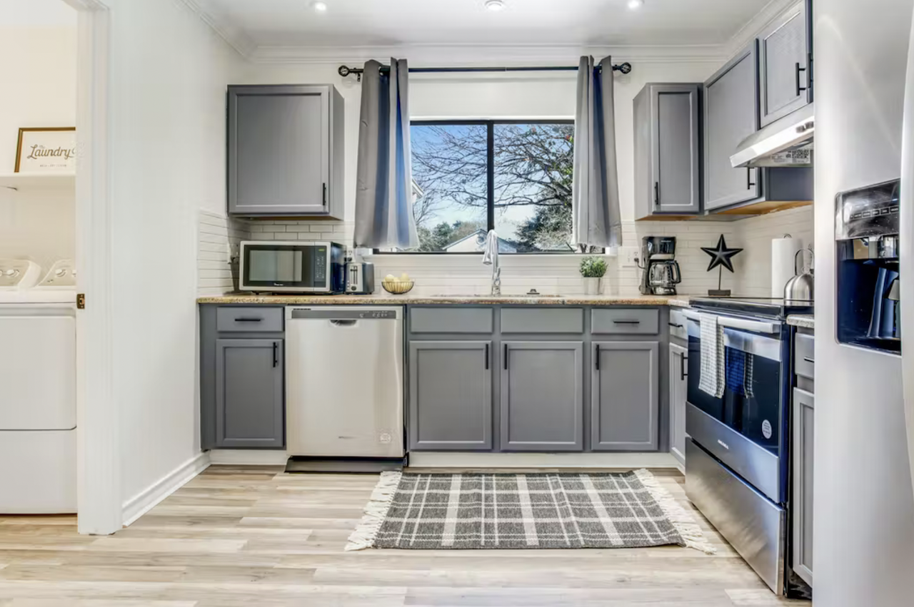 2902 Donnell Dr #NA - Photo 7 of 25